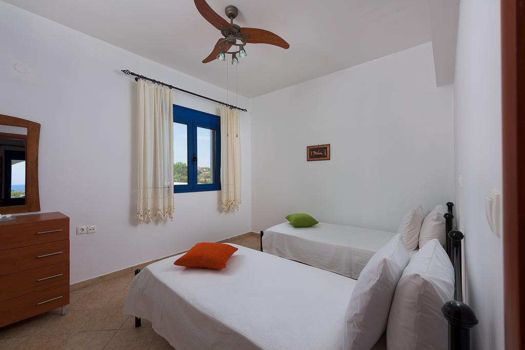 Villa Deep Blue Lachania  Exterior photo